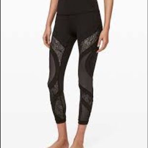 Lululemon lace leggings black wunder under